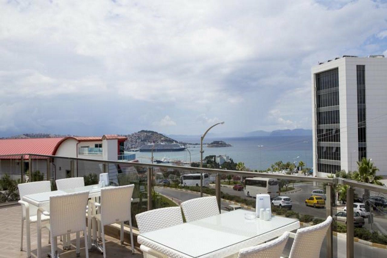Comfort Ada Class Hotel Kuşadası Ngoại thất bức ảnh